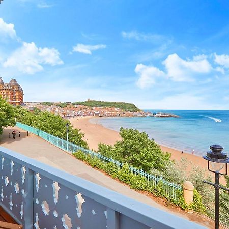 The Spa Chalet Scarborough Hot Tub, Pool, Gym, Beach Location Exterior photo